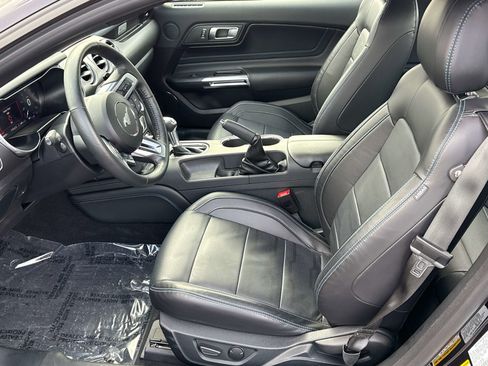 Used 2021 Ford Mustang GT Premium w/ Equipment Group 401A image 12