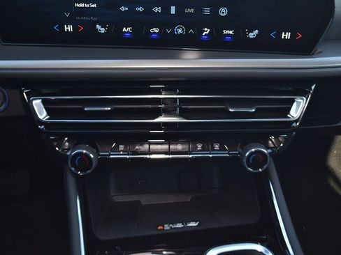 New 2026 Chevrolet Traverse LT w/ Driver Confidence Package image 17