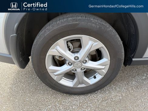 Used 2024 Honda HR-V LX image 5