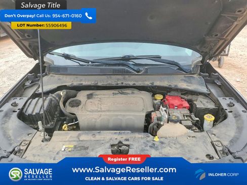 Used 2020 Jeep Compass Trailhawk AWD/4WD image 16