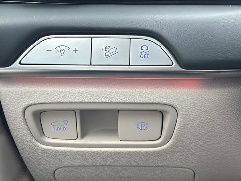 New 2026 Genesis GV80 2.5T Advanced image 19