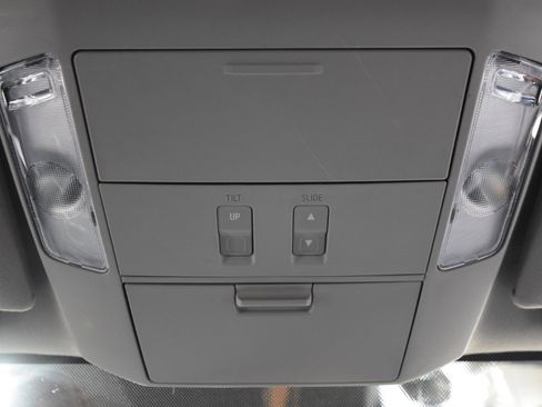 Used 2017 Toyota Sequoia SR5 image 48