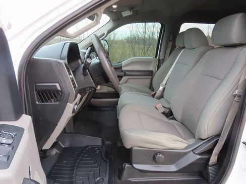 Used 2019 Ford F250 XL w/ STX Appearance Package image 25