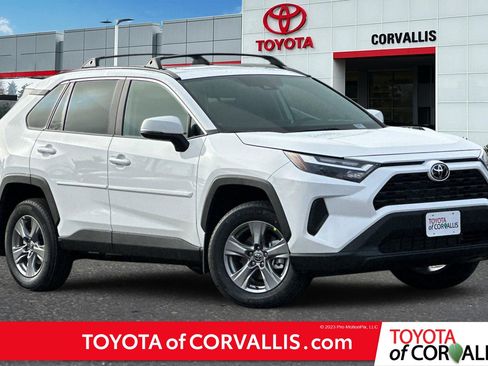New 2025 Toyota RAV4 XLE w/ Convenience Package image 1