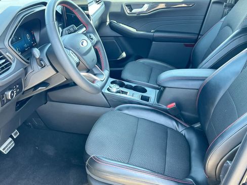 Used 2023 Ford Escape ST-Line Elite image 10