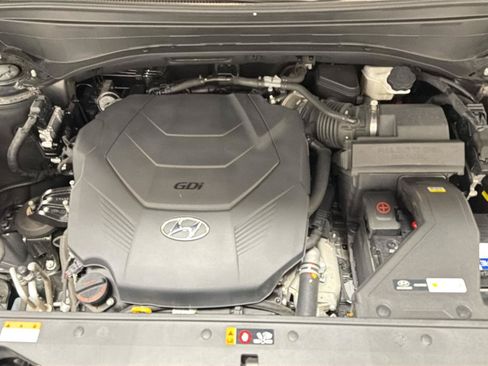 Used 2021 Hyundai Palisade Limited FWD image 9