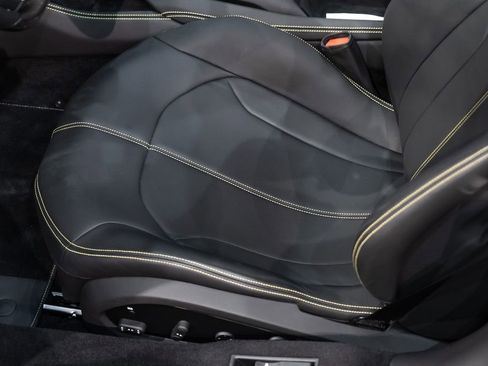 Certified 2023 Ferrari F8 Tributo RWD image 43