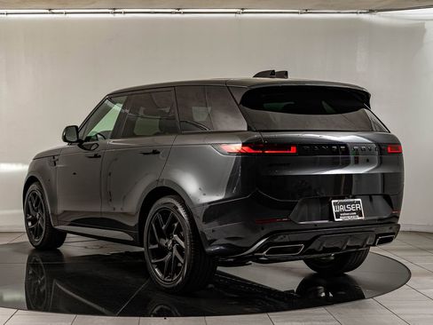 Used 2024 Land Rover Range Rover Sport Dynamic SE image 7