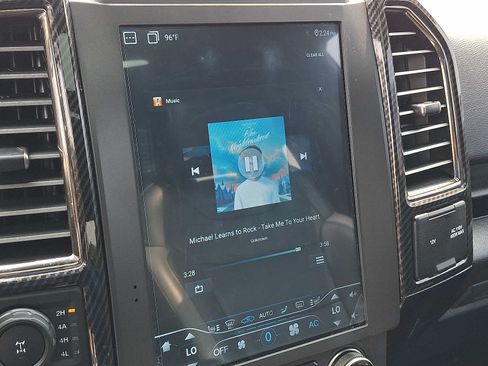 Used 2018 Ford F150 Raptor w/ Equipment Group 802A Luxury AWD/4WD image 18