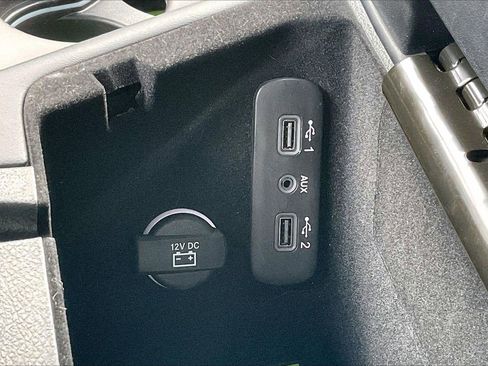 Certified 2022 Dodge Challenger R/T w/ Plus Package image 19