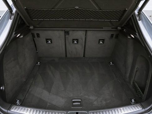 Used 2018 Porsche Macan S image 30