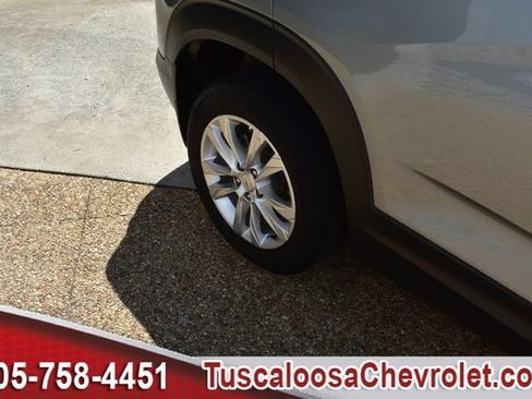 Used 2023 Chevrolet TrailBlazer LS FWD image 15