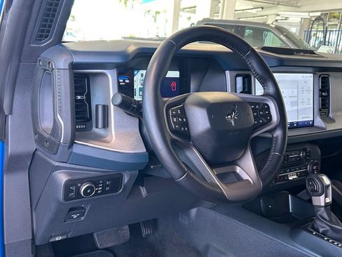 Certified 2024 Ford Bronco Outer Banks AWD/4WD image 36