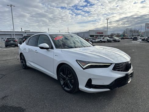Used 2023 Acura Integra A-Spec image 3