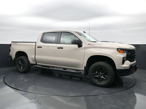 Used 2026 Chevrolet Silverado 1500 Custom Trail Boss AWD/4WD image 3