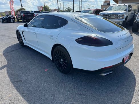 Used 2016 Porsche Panamera AWD/4WD image 19