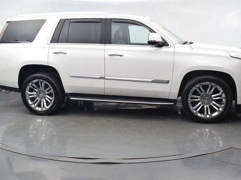 Used 2020 Cadillac Escalade Luxury w/ LPO, Radiant Package AWD/4WD image 7