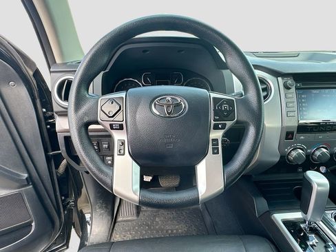 Used 2018 Toyota Tundra SR5 w/ SR5 Upgrade Package RWD image 14