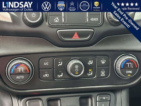 Used 2019 GMC Terrain SLT w/ Preferred Package image 18