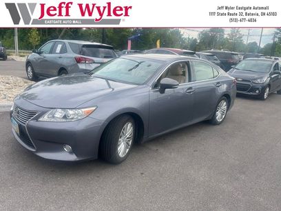 Used 2013 Lexus ES 350 w/ Luxury Pkg