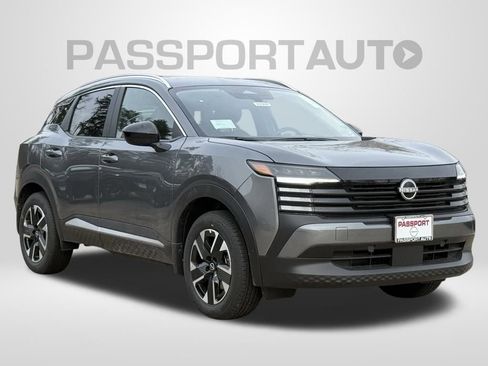 New 2026 Nissan Kicks SV w/ SV Premium Package image 3
