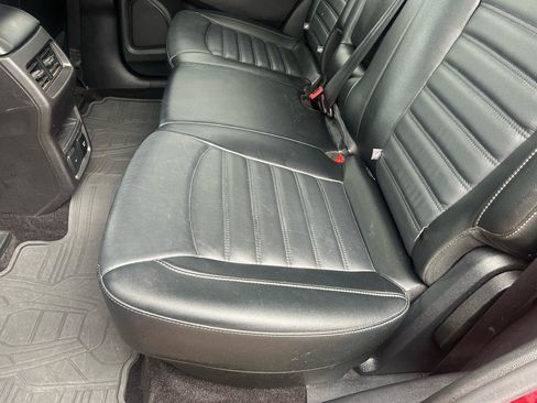 Used 2016 Ford Edge SEL w/ Equipment Group 201A AWD/4WD image 32