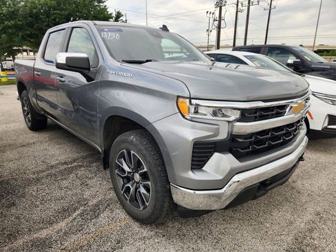 Used 2023 Chevrolet Silverado 1500 LT image 1