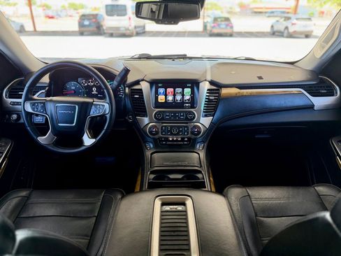 Used 2017 GMC Yukon Denali w/ Open Road Package AWD/4WD image 15