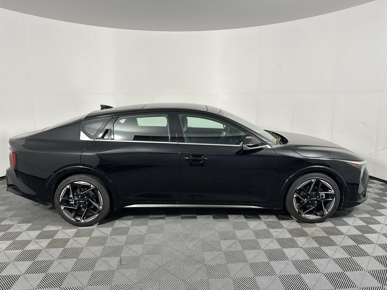 New 2026 Kia K4 GT-Line Turbo FWD image 18