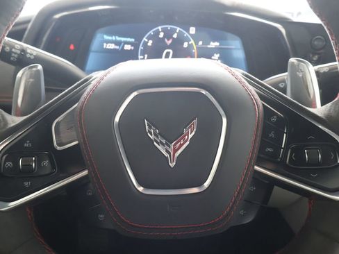 Used 2023 Chevrolet Corvette Stingray Premium Conv w/ Z51 Performance Package RWD image 27