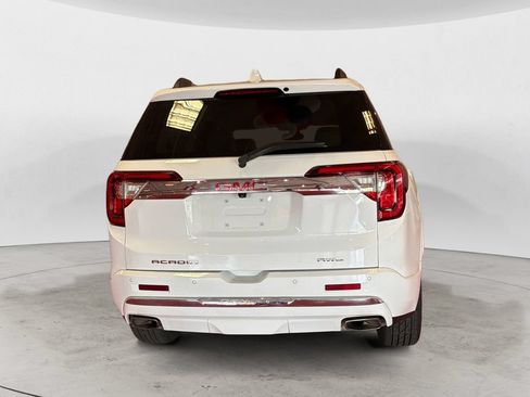 Used 2023 GMC Acadia Denali AWD/4WD image 4