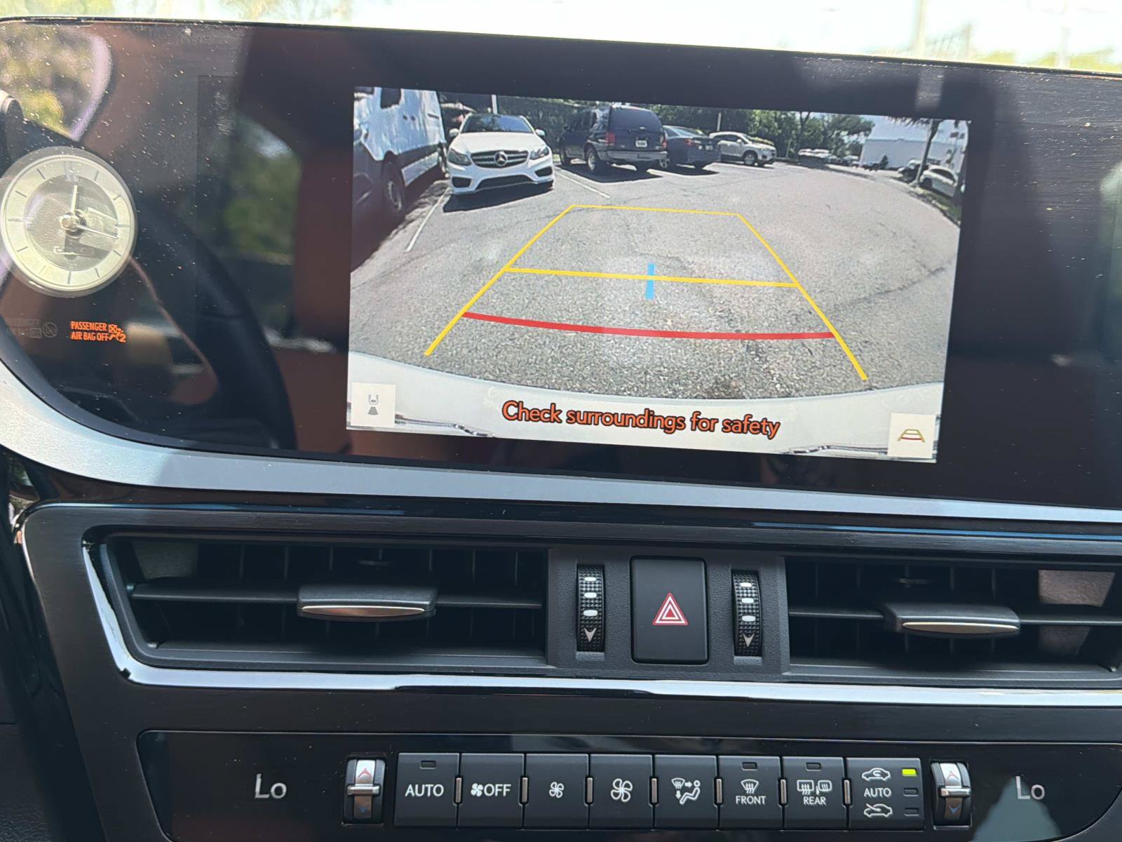 Used 2025 Lexus ES 350 w/ Premium Package FWD image 21