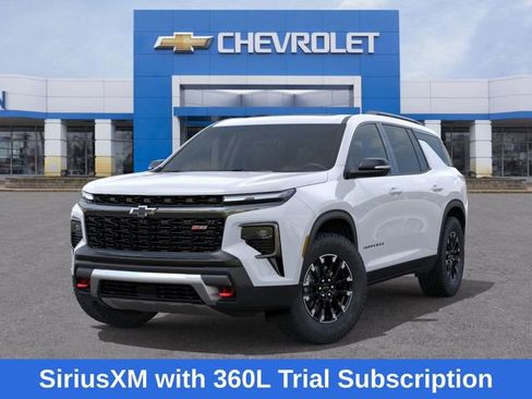 New 2026 Chevrolet Traverse Z71 w/ Driver Confidence Package image 7