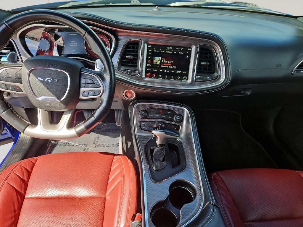 Used 2022 Dodge Challenger SRT Hellcat RWD image 15