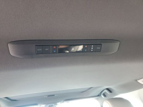Certified 2022 Toyota Sienna XSE w/ XSE Plus Package FWD image 13