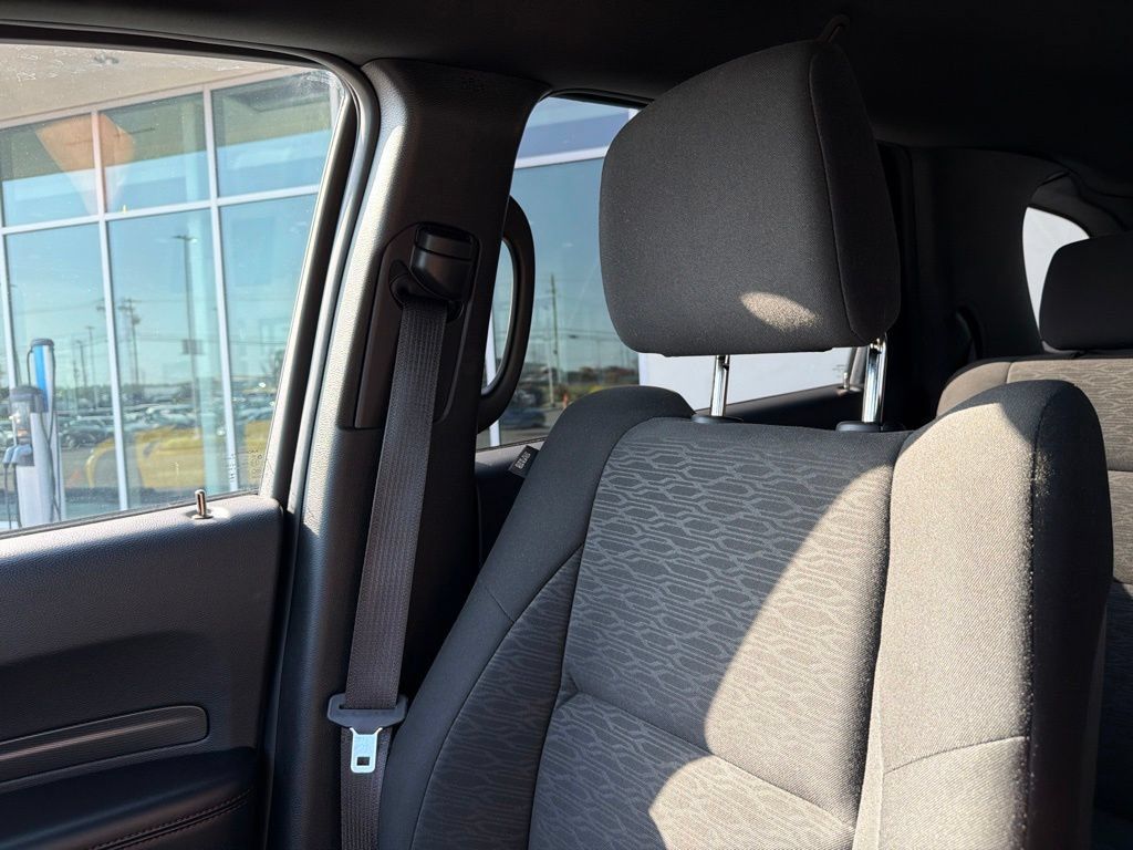 Used 2025 Dodge Durango GT AWD/4WD image 24