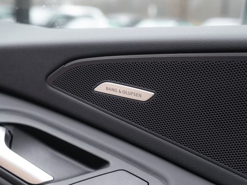 Used 2025 Audi Q6 e-tron Premium Plus w/ Premium Plus image 20