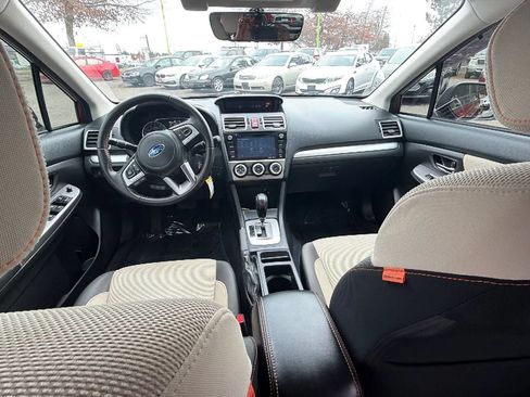 Used 2017 Subaru Crosstrek 2.0i Premium AWD/4WD image 11