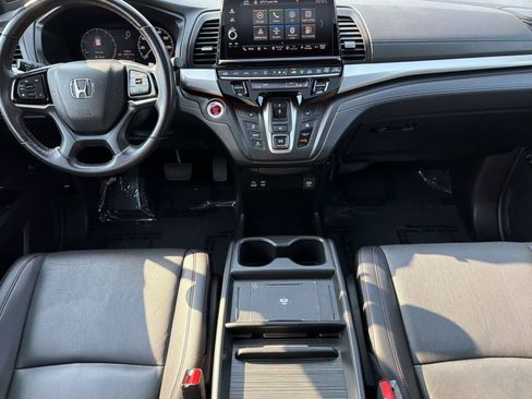 Used 2025 Honda Odyssey Sport-L image 15