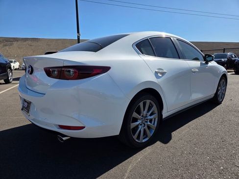 New 2026 MAZDA MAZDA3 2.5 S Sedan w/ Preferred Pkg image 4