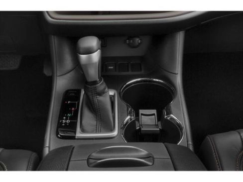 Used 2015 Toyota Highlander XLE AWD/4WD image 11