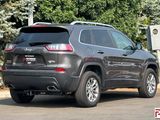 Used 2019 Jeep Cherokee Latitude Plus w/ Comfort/Convenience Group image 4