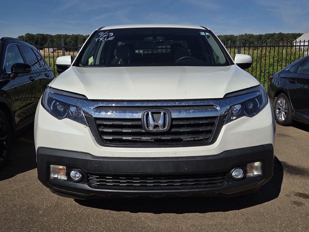 Used 2017 Honda Ridgeline RTL-T image 2