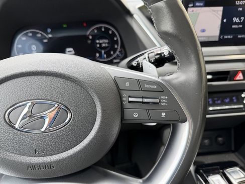 Used 2021 Hyundai Sonata Limited w/ Winter Weather Package FWD image 12