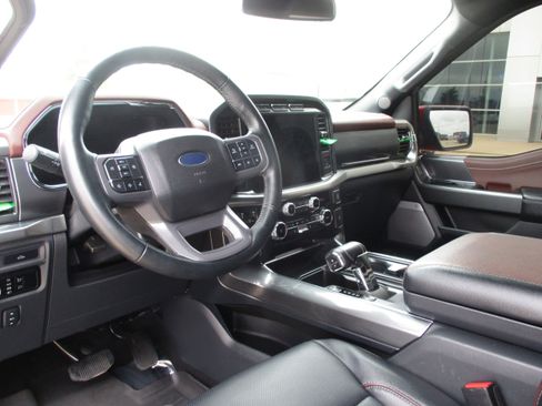 Used 2023 Ford F150 Lariat image 22