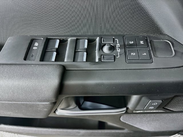 Used 2026 Land Rover Defender 110 S AWD/4WD image 20