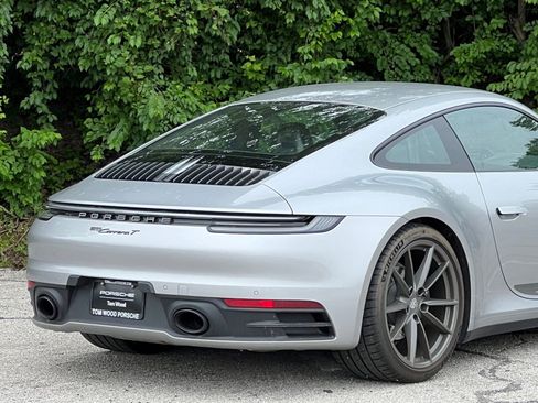 Certified 2024 Porsche 911 Carrera T RWD image 10