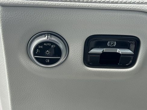 Certified 2023 Mercedes-Benz EQS 450+ SUV image 33