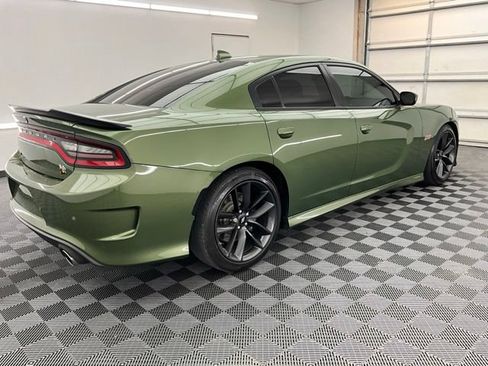 Used 2019 Dodge Charger Scat Pack RWD image 21