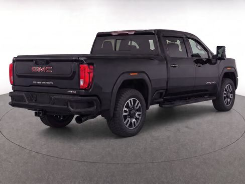 Certified 2020 GMC Sierra 2500 AT4 w/ AT4 Premium Package AWD/4WD image 5
